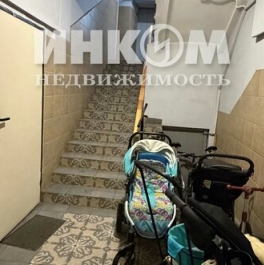 Продажа 2-комн квартиры на вторичном рынке Дубровская 1-я ул,  д. 5