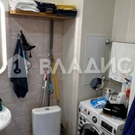 Продажа 2-комн квартиры на вторичном рынке Внуково п,  д. 8