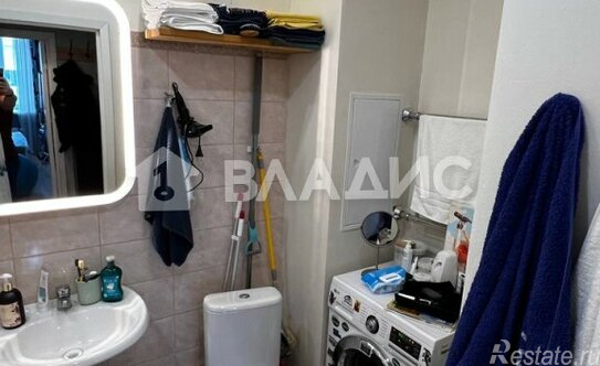 Продажа 2-комн квартиры на вторичном рынке Внуково п,  д. 8