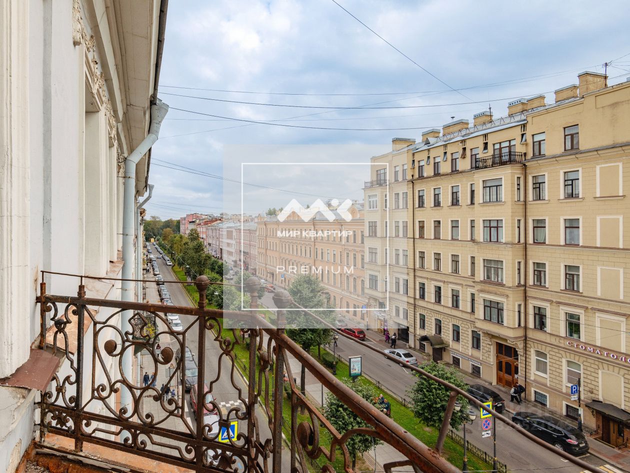 Продажа 6-комн квартиры на вторичном рынке Фурштатская улица, 42