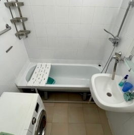 Продажа 2-комн квартиры на вторичном рынке Русанова проезд,  д. 9