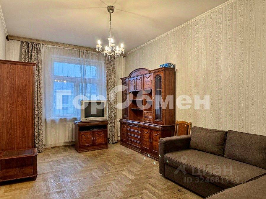 Продажа 2-комн квартиры на вторичном рынке улица Ремизова, 3к1