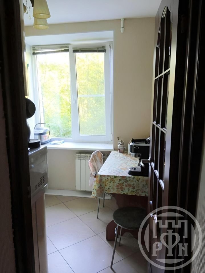 Продажа 2-комн квартиры на вторичном рынке Гданьская ул. ,  д. 10