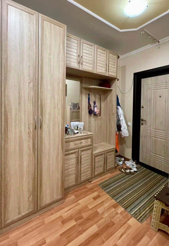 Продажа 2-комн квартиры на вторичном рынке Королев, улица Академика Легостаева, 4
