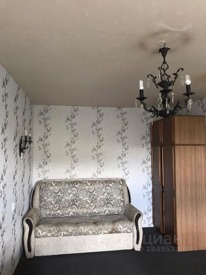 Аренда 1-комн квартиры на вторичном рынке Дунайский проспект, 3