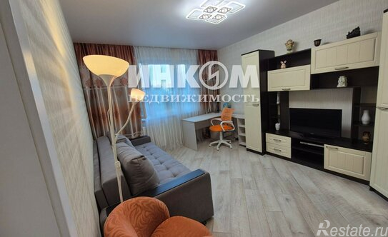 Продажа 3-комн квартиры на вторичном рынке улица Маршала Голованова,  д. 13