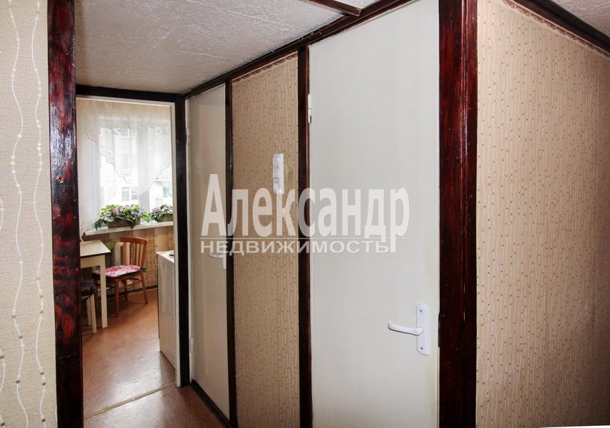 Продажа 3-комн квартиры на вторичном рынке Выборг г., Судостроительная ул. ,  д. 16