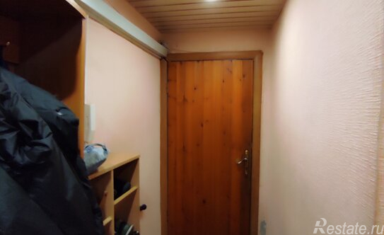 Продажа 4-комн квартиры на вторичном рынке Колпино г, Заводской пр-кт,  д. 16 к2