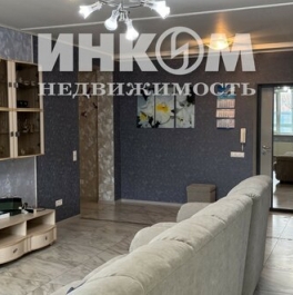 Продажа 4-комн квартиры на вторичном рынке Въезд на территорию дома,  д. 11 к2