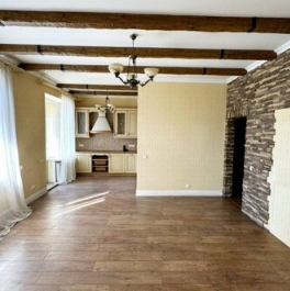 Аренда 4-комн квартиры на вторичном рынке пер Ногина,  д. 4,  к. 2