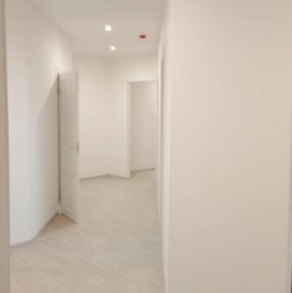 Продажа 3-комн квартиры на вторичном рынке ул Кустодиева,  д. 7,  к. 1