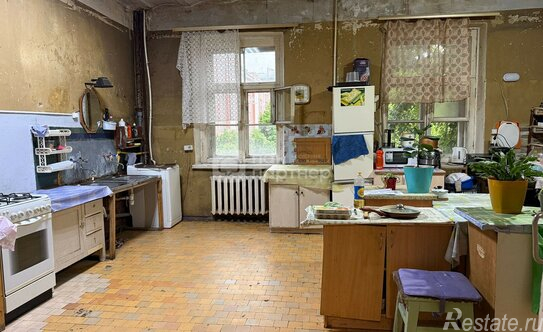 Продажа 10-комн квартиры на вторичном рынке Офицерский переулок,  д. 8Б