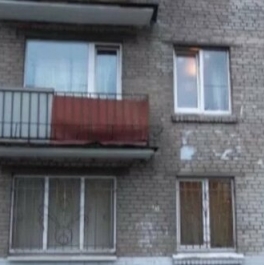 Продажа 2-комн квартиры на вторичном рынке улица Ленсовета,  д. 81