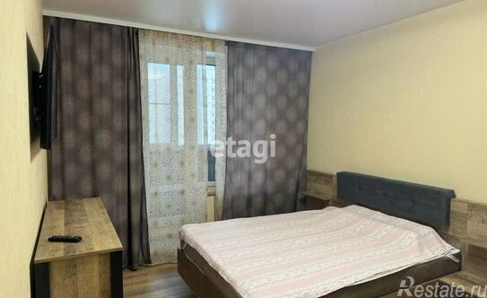 Аренда 1-комн квартиры на вторичном рынке пр-кт Ударников,  д. 33