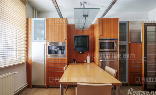 Продажа 6-комн квартиры на вторичном рынке улица Дунаевского,  д. 7