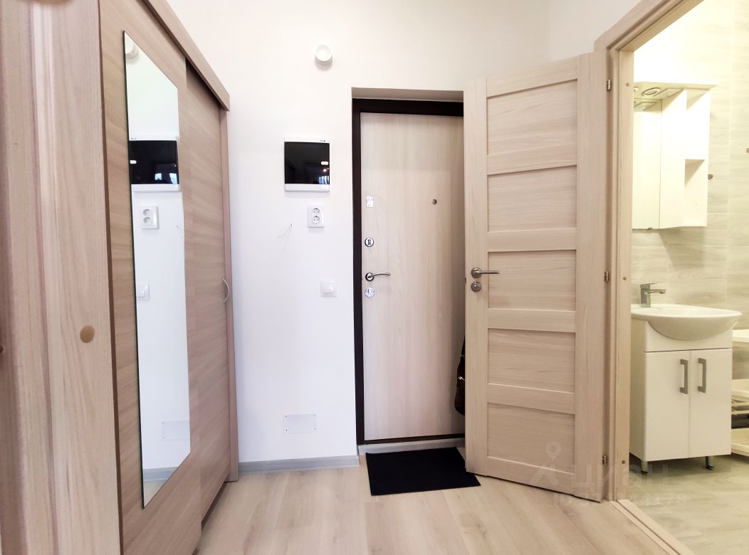 Аренда студии улица Верхне-Каменская, 3к1