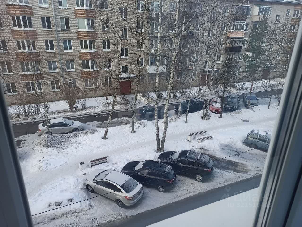 Продажа 2-комн квартиры на вторичном рынке Петергоф, бульвар Разведчика, 12к2