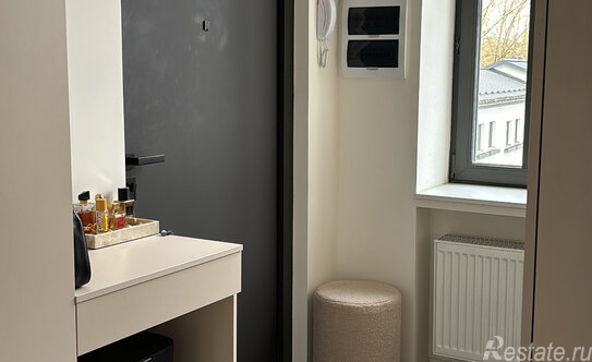 Продажа 2-комн квартиры на вторичном рынке Электрозаводская улица,  д. 33 с1