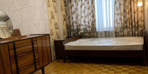 2-комн квартира Вятская улица,  д. 51