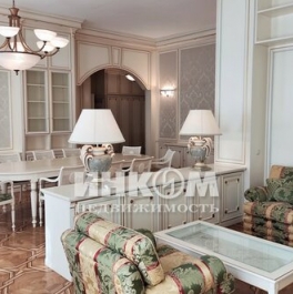 Продажа 4-комн квартиры на вторичном рынке Скатертный переулок,  д. 5А
