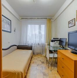 Продажа 3-комн квартиры на вторичном рынке проспект Энтузиастов,  д. 47 к1