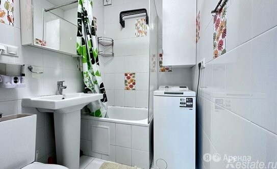 Аренда 1-комн квартиры на вторичном рынке Холмогорская улица,  д. 3