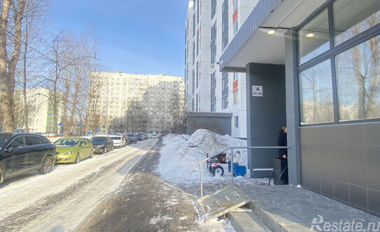 Продажа 1-комн квартиры на вторичном рынке Донецкая улица