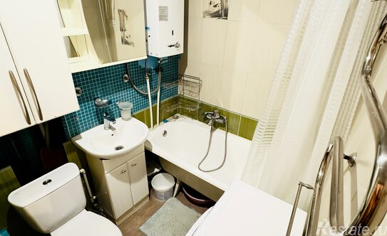 Продажа 2-комн квартиры на вторичном рынке Подольск, улица Долгого,  д. 11Б