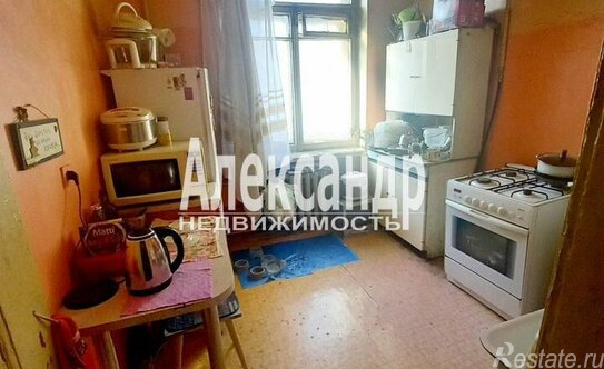 Продажа 3-комн квартиры на вторичном рынке Полюстровский пр-кт,  д. 51