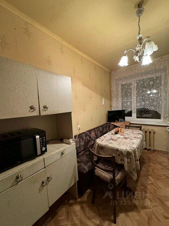 Продажа 2-комн квартиры на вторичном рынке Подольск, улица Симферопольская, 13