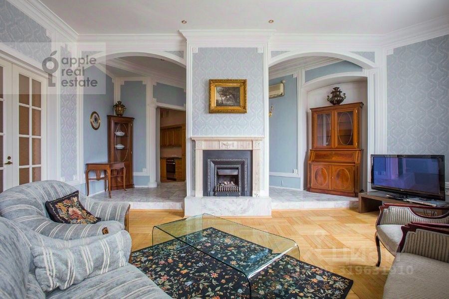 Продажа 3-комн квартиры на вторичном рынке улица Пречистенка, 25