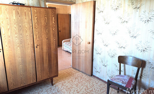 Продажа 3-комн квартиры на вторичном рынке ул Героев Панфиловцев,  д. 19