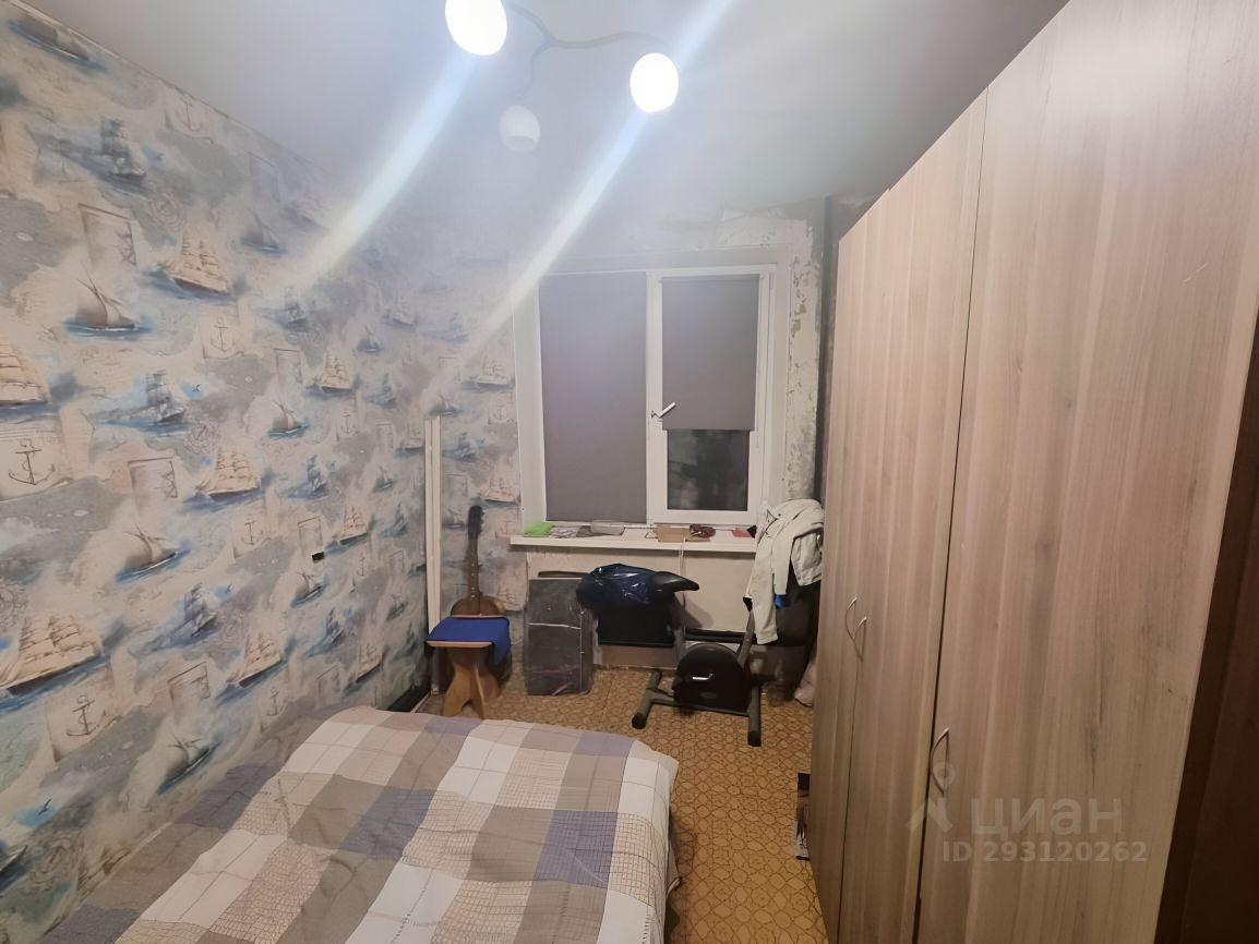 Продажа 2-комн квартиры на вторичном рынке Подольск, Школьная улица, 39
