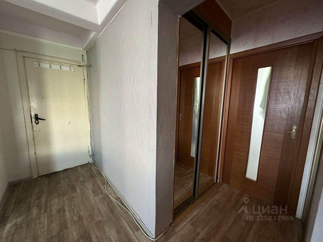 Продажа комнаты Искровский проспект, 6К6