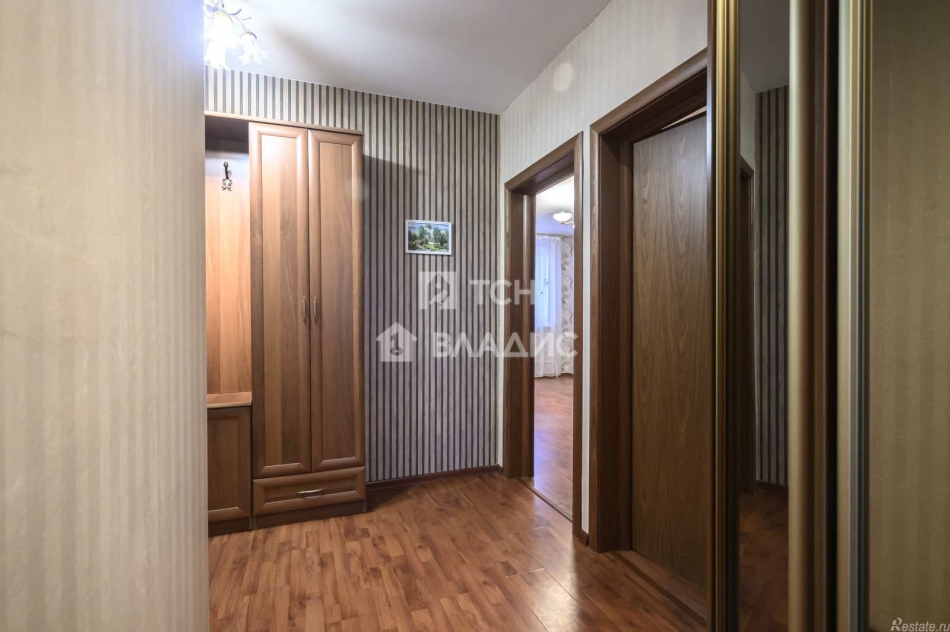 Продажа 2-комн квартиры на вторичном рынке Королёв, проспект Космонавтов, 32,  д. 32