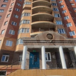 Продажа 2-комн квартиры на вторичном рынке Серпухов, улица Фирсова,  д. 3