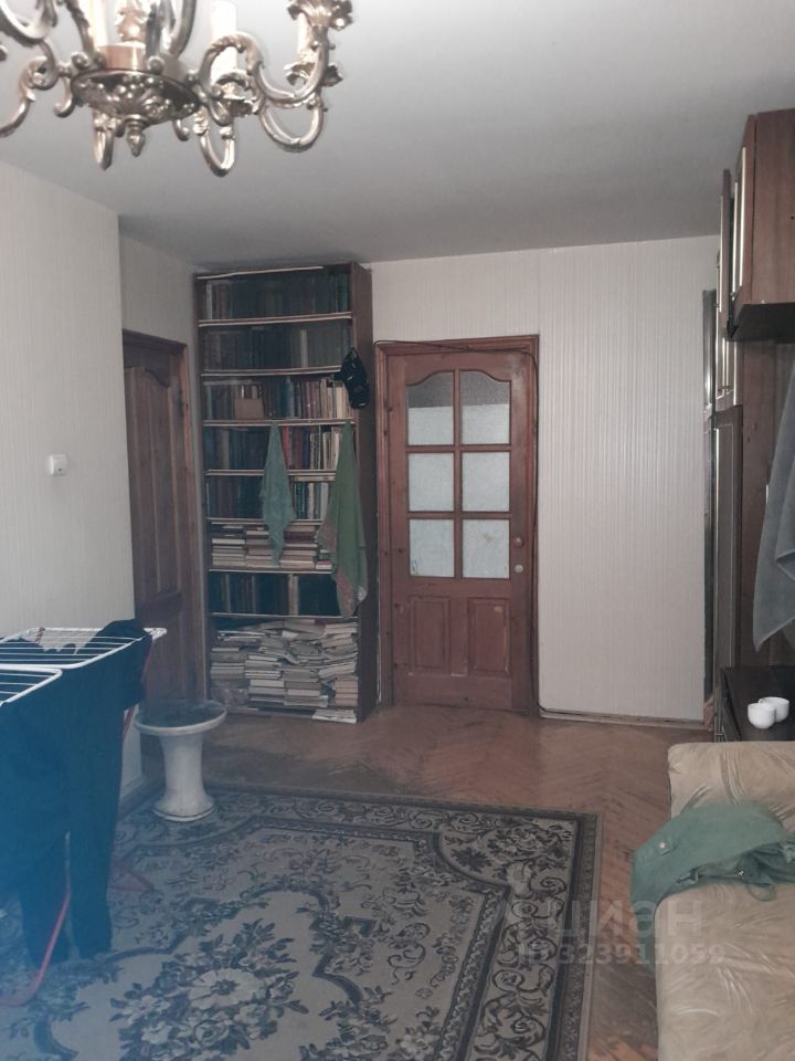 Продажа 3-комн квартиры на вторичном рынке улица Красный Казанец, 19К2