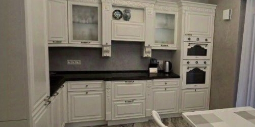 2-комн квартира улица Жукова, 3