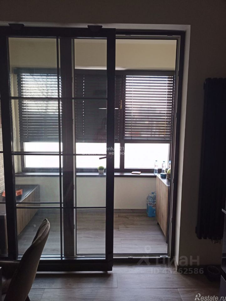 Продажа 4-комн квартиры на вторичном рынке Феодосийская улица,  д. 7 к3