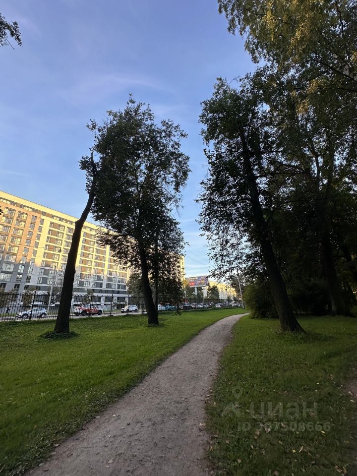 Продажа 2-комн квартиры на вторичном рынке проспект Энгельса, 31
