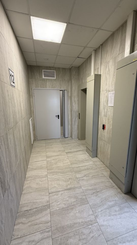 Продажа 1-комн квартиры на вторичном рынке улица Фабрициуса, 18