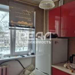 Продажа 2-комн квартиры на вторичном рынке Гатчина, ул Володарского,  д. 34