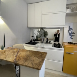 Продажа 1-комн квартиры на вторичном рынке Витебский пр-кт,  д. 79,  к. 3