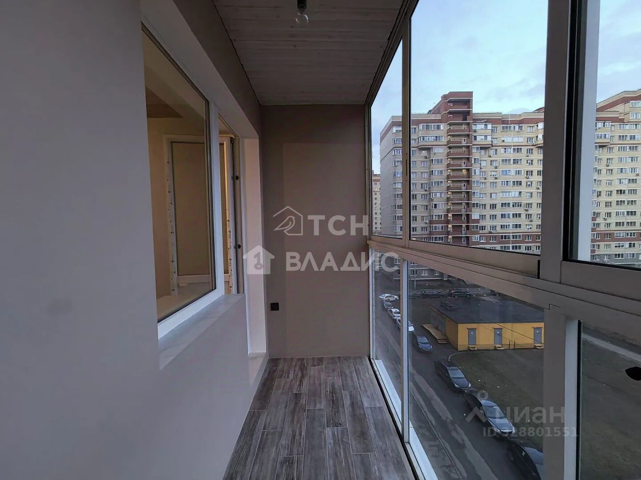 Продажа 1-комн квартиры на вторичном рынке Свердловский пгт, улица Строителей, 18