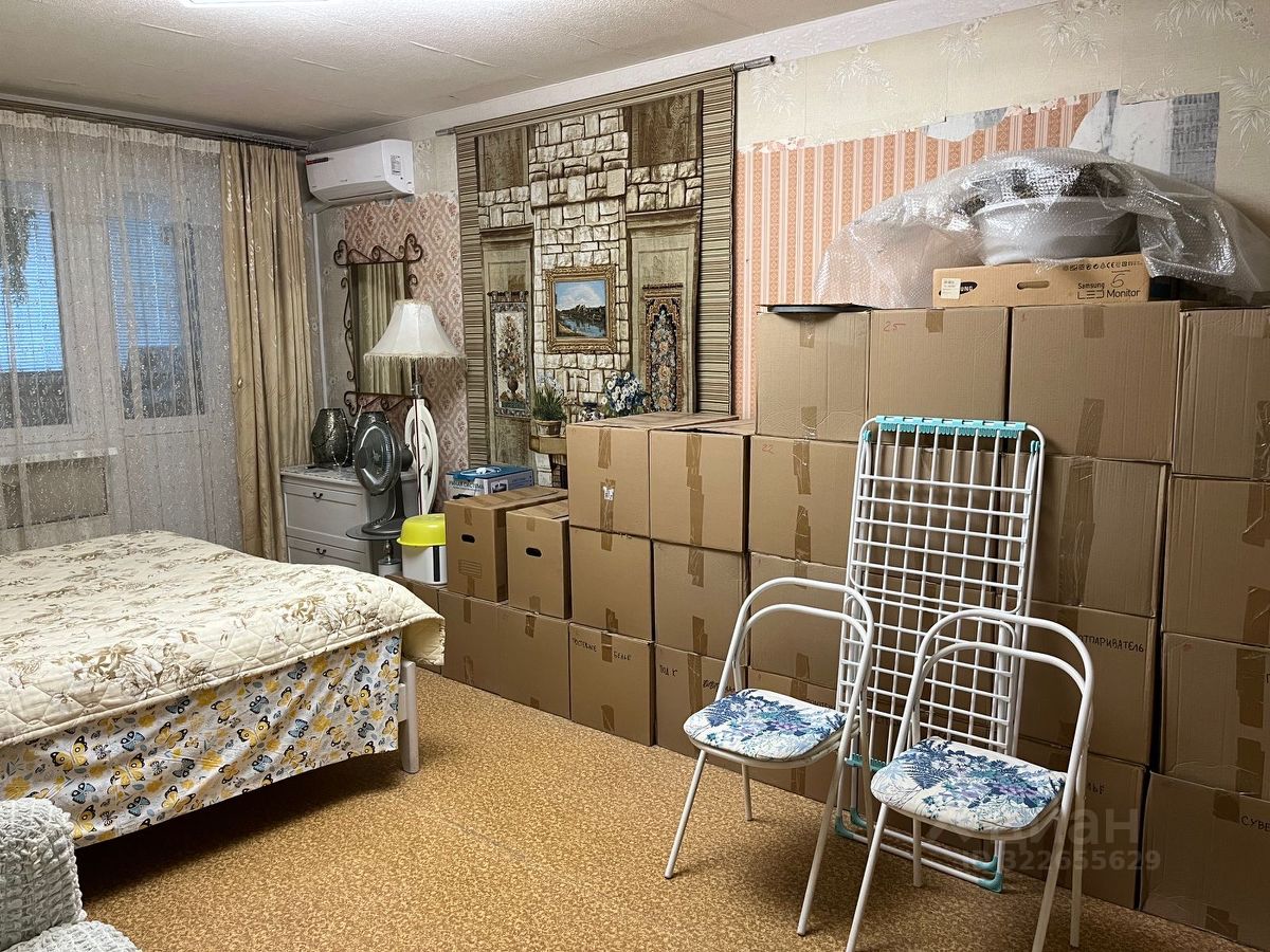 Продажа 2-комн квартиры на вторичном рынке проезд Донелайтиса, 20