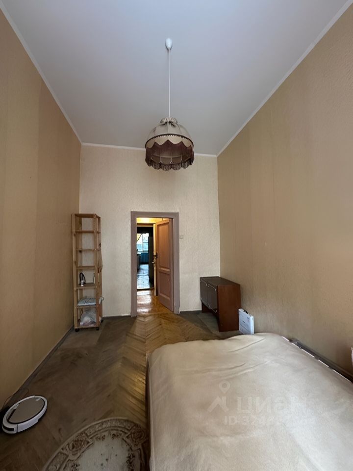 Продажа 5-комн квартиры на вторичном рынке улица Блохина, 2/77