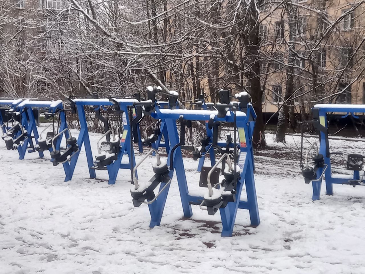 Продажа 3-комн квартиры на вторичном рынке улица Лени Голикова, 13