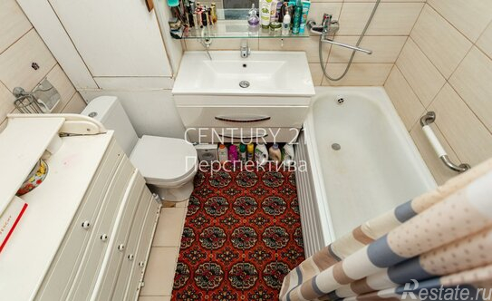 Продажа 1-комн квартиры на вторичном рынке Железнодорожный, улица Андрея Белого,  д. 6