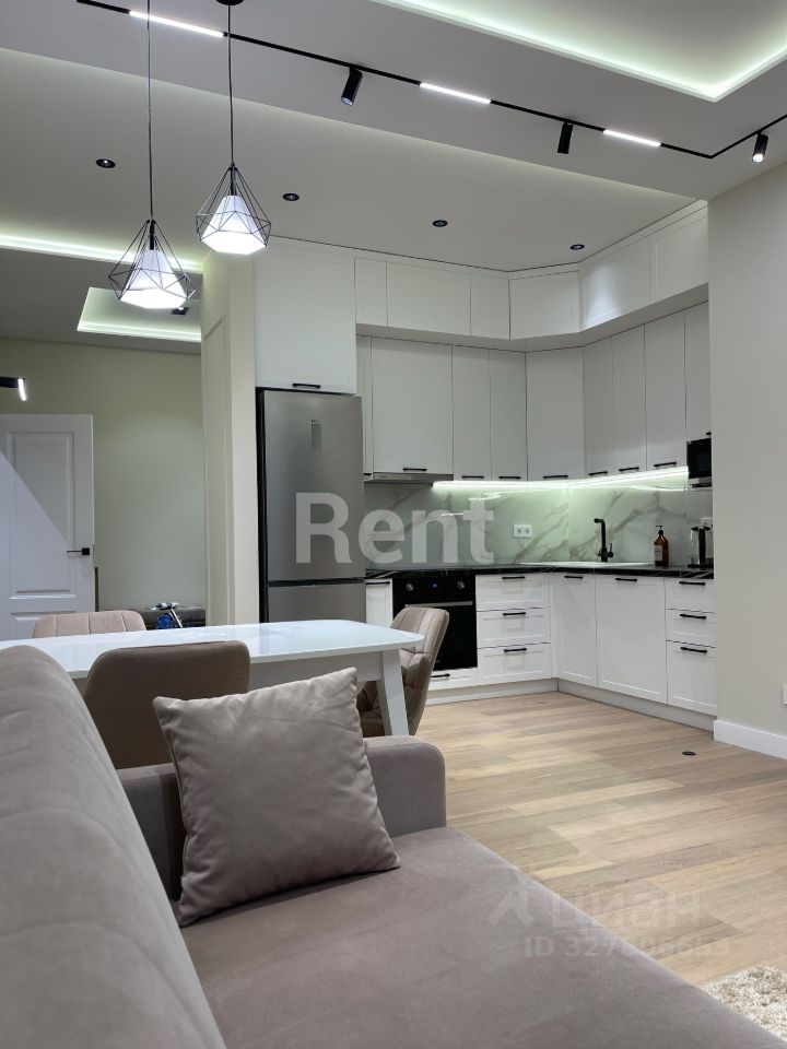 Аренда 3-комн квартиры на вторичном рынке улица Василисы Кожиной, 13