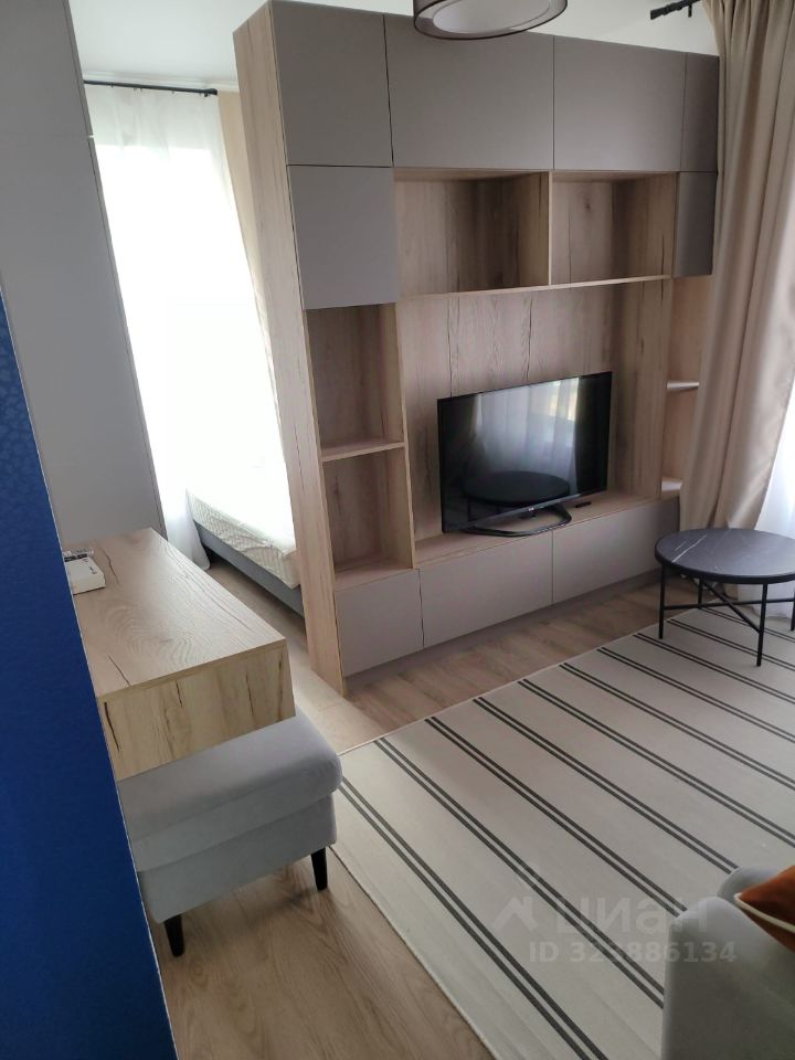 Аренда 3-комн квартиры на вторичном рынке Амурская улица, 2Ак3